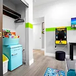 A- Stylish And Comfy Noho Retreat- 5 Star Area, Hot Tub